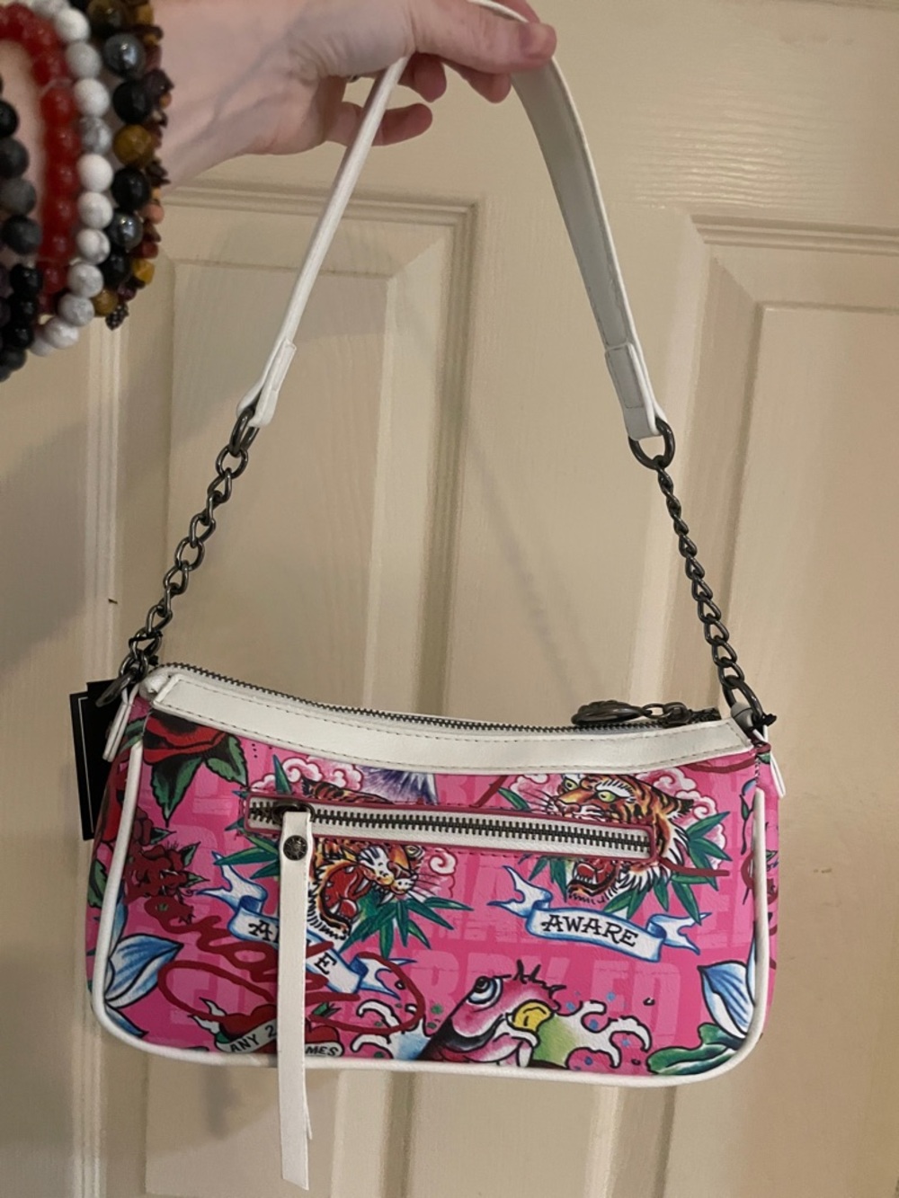 Ed Hardy Straw Hobo Bag (with crossbody strap) - Picture 5 of 9